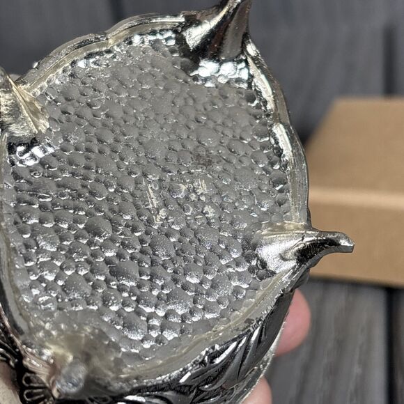 NOS New Trinket Box Silver Tone Velvet Lined Footed Ornate Small - Alexanders - Picture 6 of 7